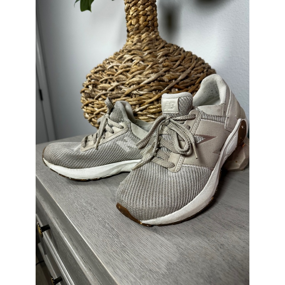 New Balance Fresh Foam 1440 Women's Running‎ Shoes Beige Sz 8